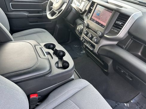 Used 2024 RAM 2500 Big Horn w/ Bed Utility Group image 15