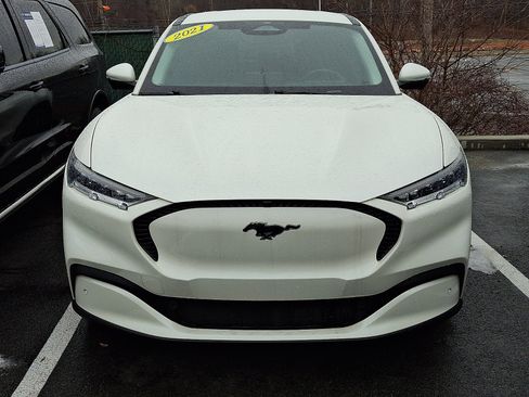 Used 2021 Ford Mustang Mach-E Select w/ Comfort/Technology Package image 2