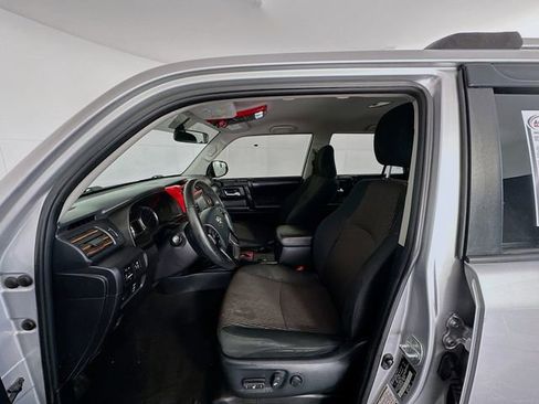 Used 2018 Toyota 4Runner TRD Off-Road w/ TRD Performance Package image 20