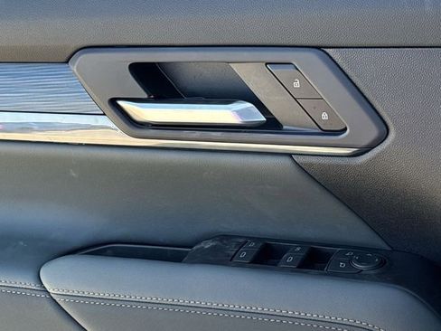New 2026 GMC Terrain AT4 AWD/4WD image 22