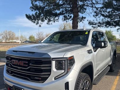 Used 2022 GMC Sierra 1500 AT4 w/ AT4 Premium Package