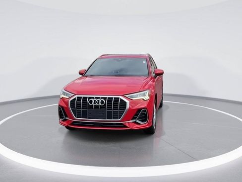 Used 2022 Audi Q3 2.0T Premium Plus AWD/4WD image 3