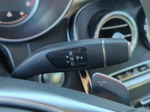 Used 2019 Mercedes-Benz GLC 300 4MATIC Coupe image 20