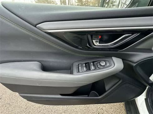 Certified 2021 Subaru Outback Onyx Edition XT image 18