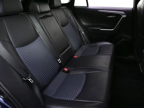 Used 2019 Toyota RAV4 XSE image 17