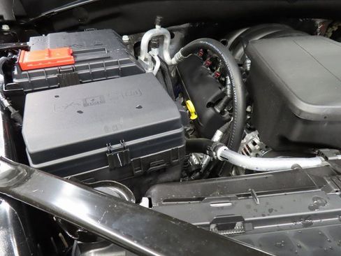 Used 2025 GMC Sierra 1500 Elevation w/ Preferred Package image 29