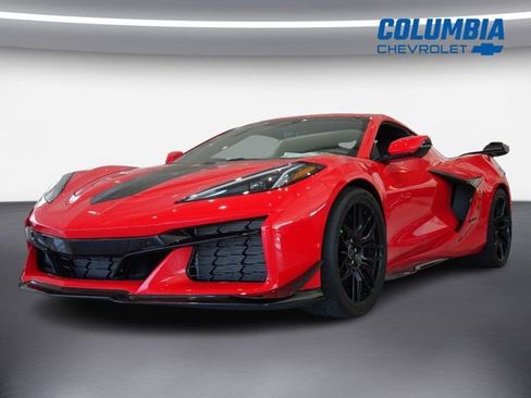 Used 2024 Chevrolet Corvette Z06 w/ Z07 Performance Package image 5