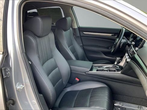 Used 2022 Honda Accord Sport Special Edition image 7