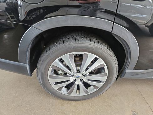 Used 2022 Subaru Ascent Limited AWD/4WD image 27