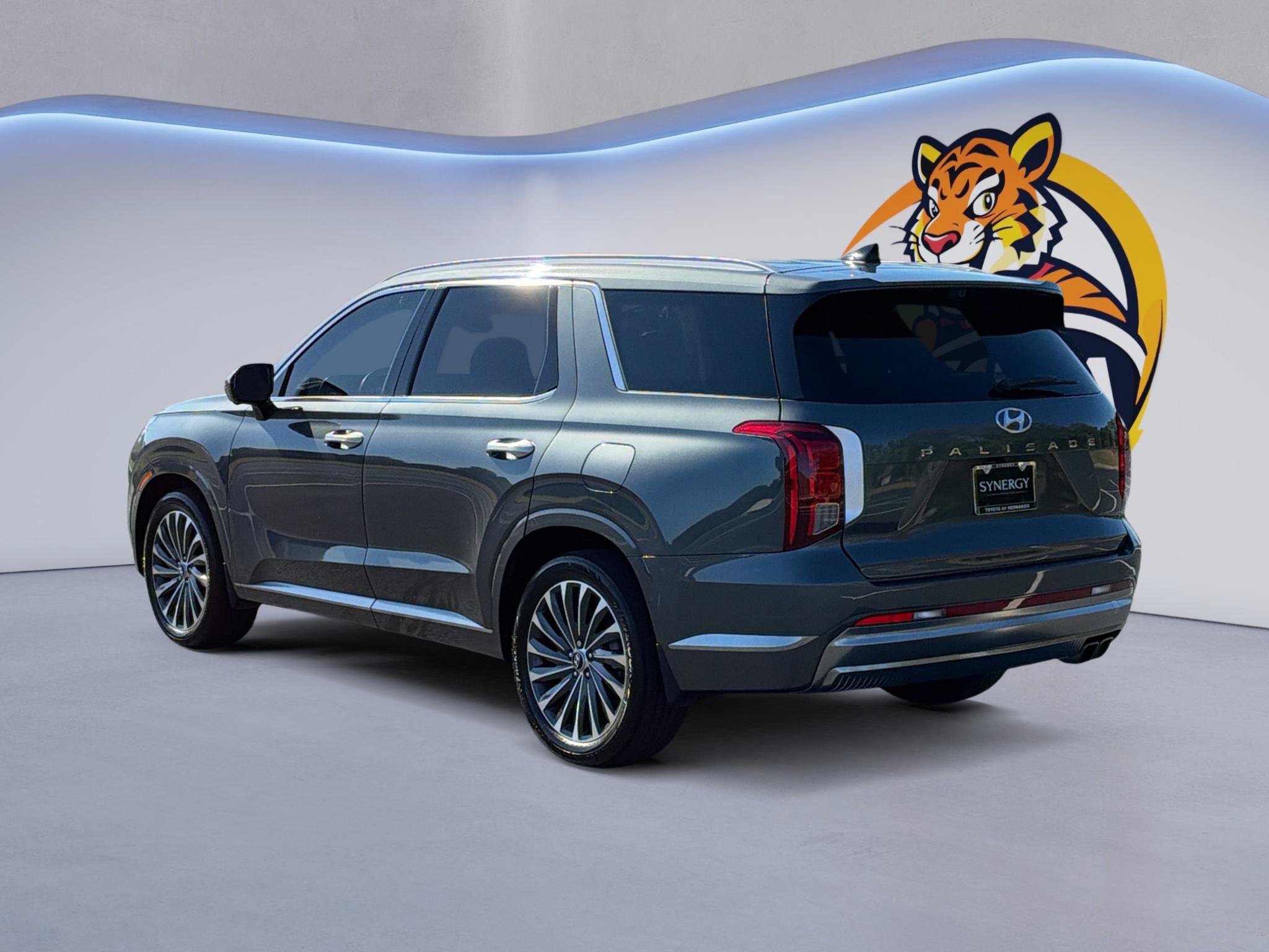 Used 2025 Hyundai Palisade Calligraphy AWD/4WD image 8