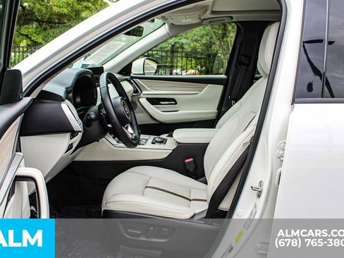 Used 2024 MAZDA CX-90 3.3 Turbo w/ Premium Plus Pkg image 17