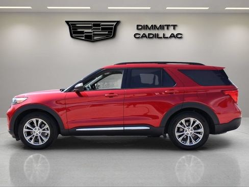 Used 2020 Ford Explorer XLT w/ Equipment Group 202A RWD image 8