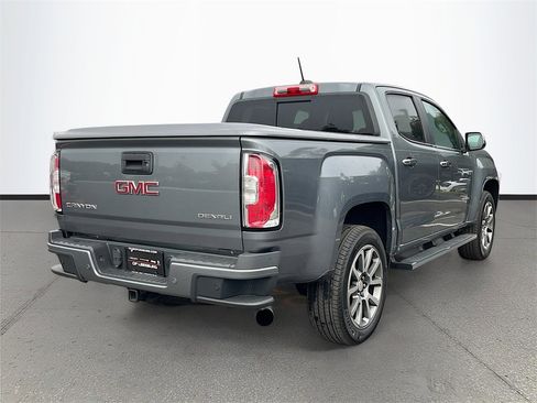 Used 2019 GMC Canyon Denali image 7