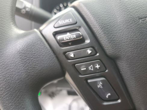 Certified 2024 Nissan Frontier SV w/ Technology Package image 23