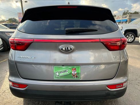 Used 2017 Kia Sportage EX FWD image 6