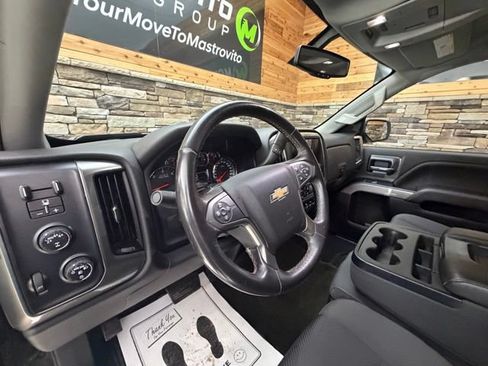 Used 2018 Chevrolet Silverado 1500 LT w/ Midnight Edition AWD/4WD image 12