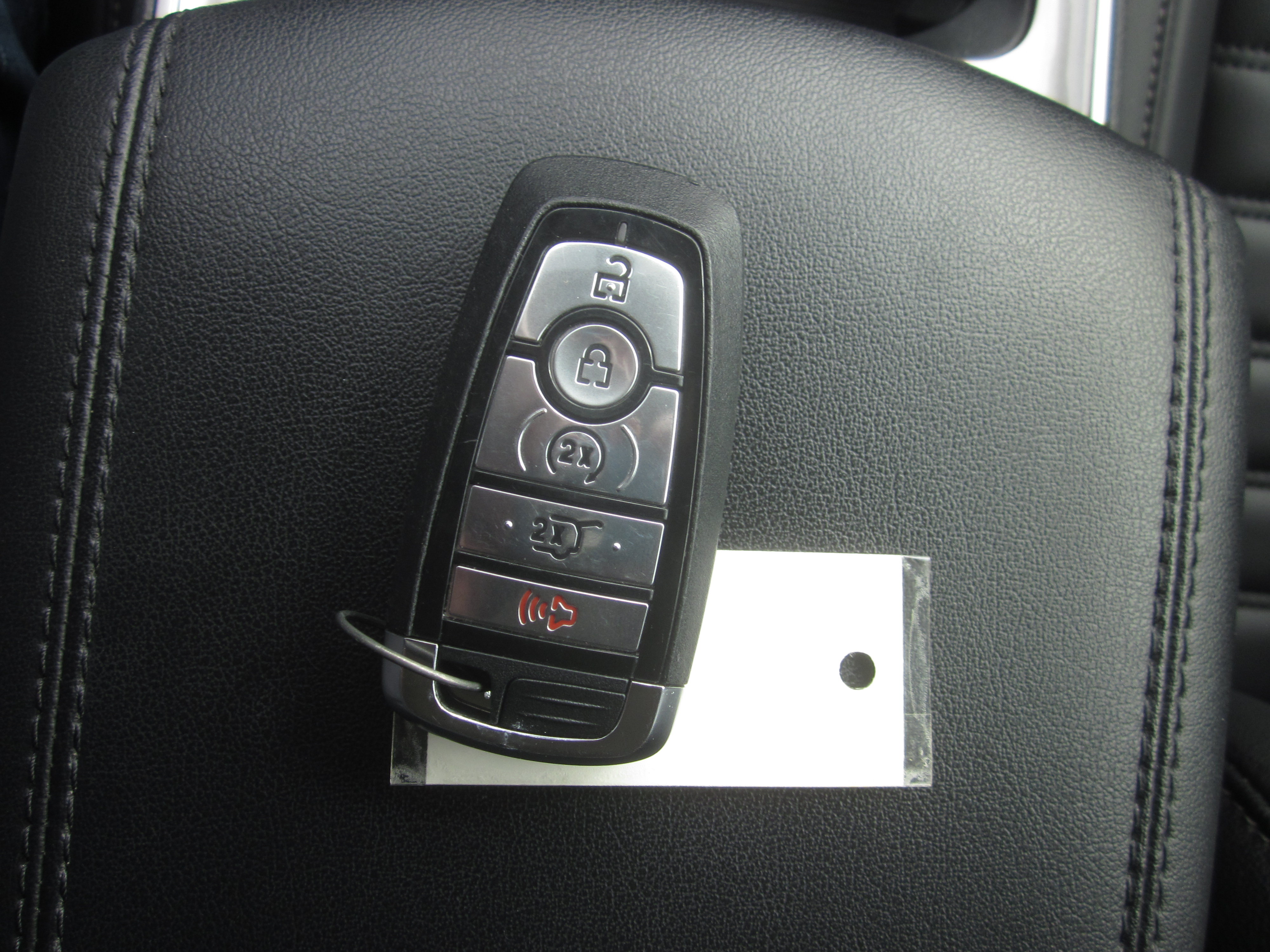 Used 2024 Ford Edge SEL w/ Convenience Package AWD/4WD image 14