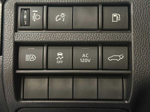Used 2025 Toyota 4Runner Limited image 18