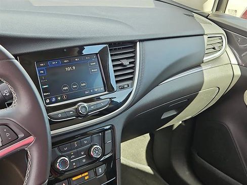 Certified 2022 Buick Encore Preferred w/ Safety Package image 17