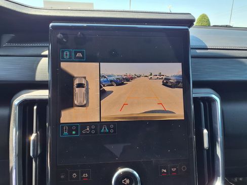 Used 2024 GMC Acadia Elevation w/ LPO, Cargo Package FWD image 20