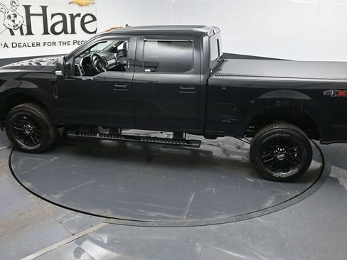 Used 2019 Ford F250 Lariat image 40