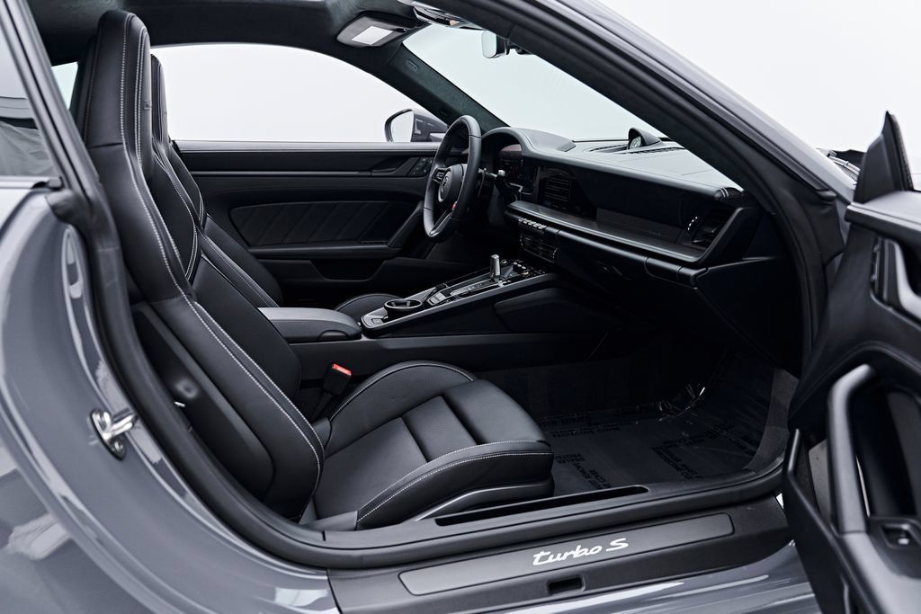 Used 2026 Porsche 911 Turbo S AWD/4WD image 29