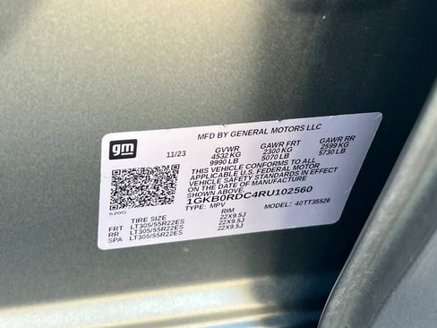 Used 2024 GMC Hummer EV 3X AWD/4WD image 38