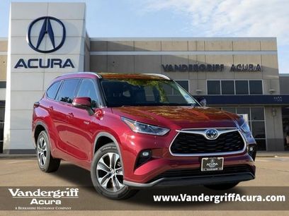 Used 2021 Toyota Highlander XLE