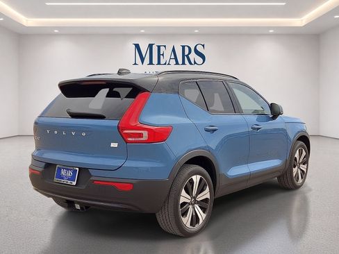 Certified 2023 Volvo XC40 Recharge Core AWD/4WD image 6