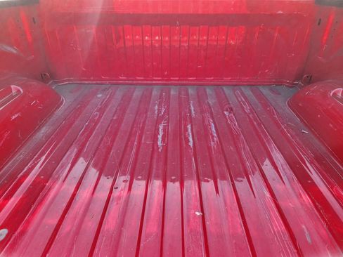 Used 2024 RAM 1500 Laramie AWD/4WD image 21