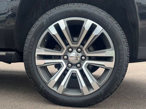 Used 2019 GMC Yukon Denali w/ Denali Ultimate Package AWD/4WD image 13