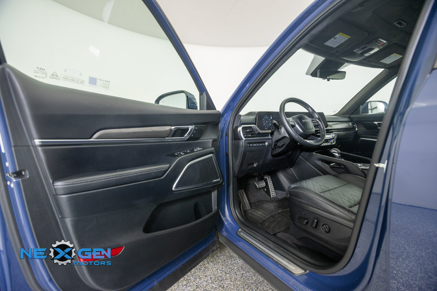 Used 2024 Kia Telluride SX Prestige X-Line AWD/4WD image 12