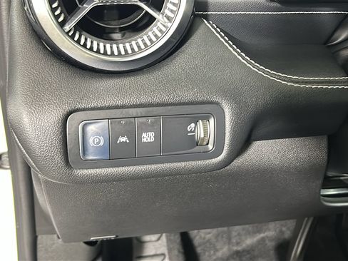 Used 2024 Chevrolet Blazer EV LT AWD/4WD image 20