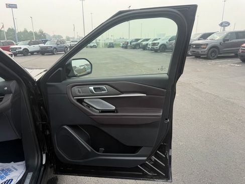 New 2026 Ford Explorer Platinum AWD/4WD image 57