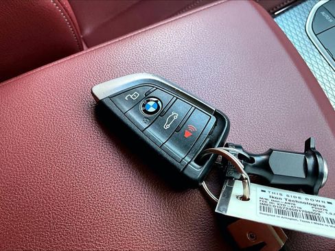 Certified 2023 BMW 330i Sedan w/ M Sport Package image 14