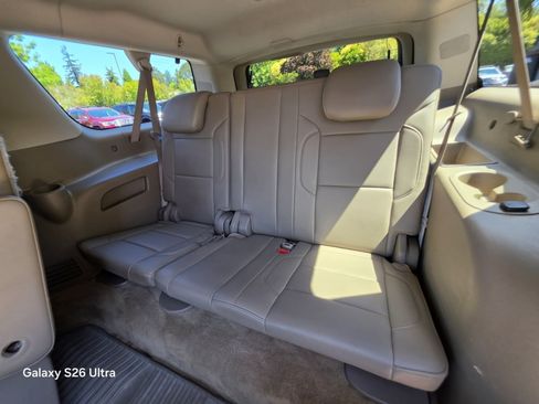 Used 2015 GMC Yukon XL SLT w/ Open Road Package AWD/4WD image 11