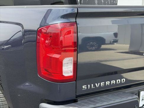 Used 2018 Chevrolet Silverado 1500 LTZ Z71 w/ Centennial Edition AWD/4WD image 13