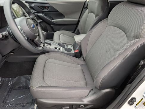 Used 2024 Subaru Crosstrek 2.0i Premium image 24