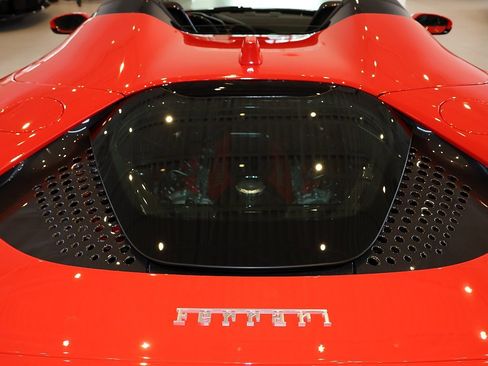 Certified 2022 Ferrari SF90 Spider image 60