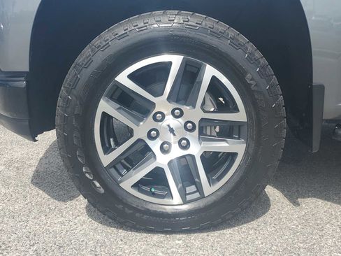 Used 2019 Chevrolet Silverado 1500 LT Trail Boss AWD/4WD image 10