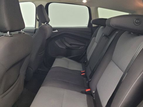 Used 2018 Ford Escape SE w/ SE Sync 3 Package AWD/4WD image 18
