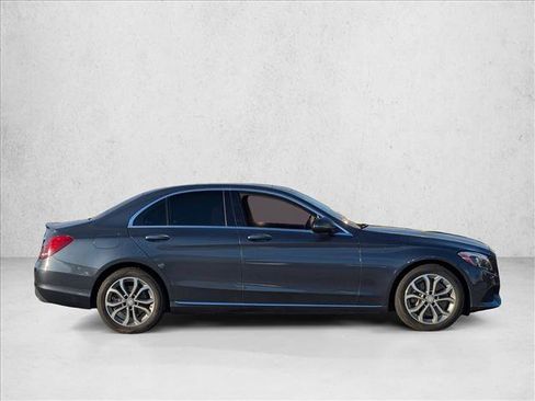 Used 2016 Mercedes-Benz C 300 4MATIC Sedan image 4