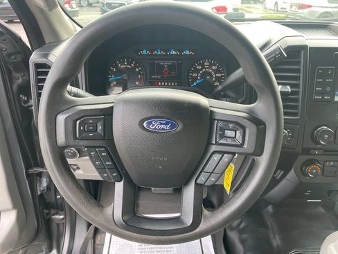 Used 2017 Ford F150 XL w/ Equipment Group 101A Mid AWD/4WD image 26
