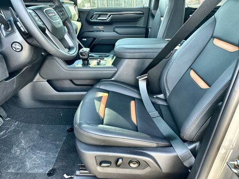 New 2026 GMC Sierra 1500 AT4 w/ AT4 Premium Package image 24