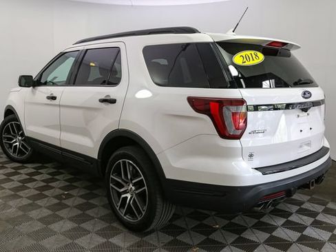 Used 2018 Ford Explorer Sport w/ Equipment Group 401A AWD/4WD image 7