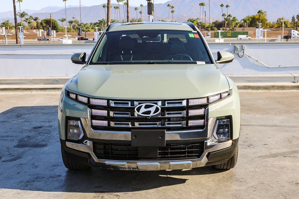 Used 2025 Hyundai Santa Cruz Limited AWD/4WD image 3