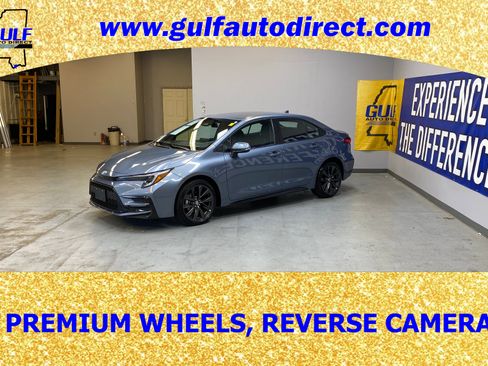 Used 2025 Toyota Corolla SE image 5