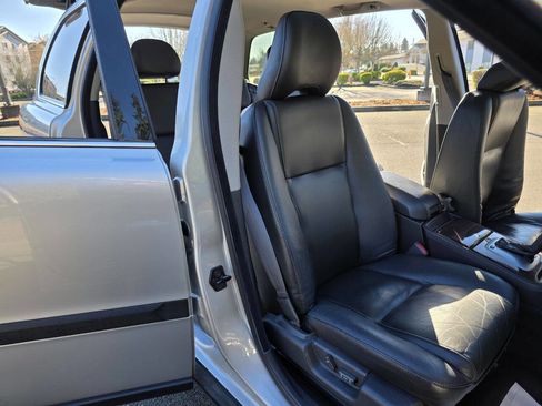 Used 2003 Volvo XC90 T6 image 50