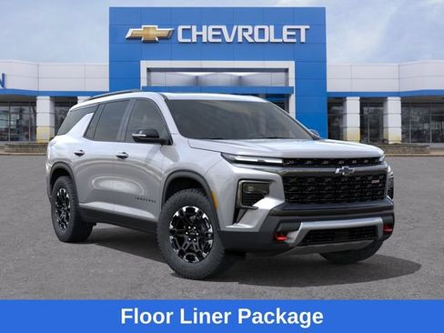 New 2027 Chevrolet Traverse Z71 w/ Driver Confidence Package AWD/4WD image 8