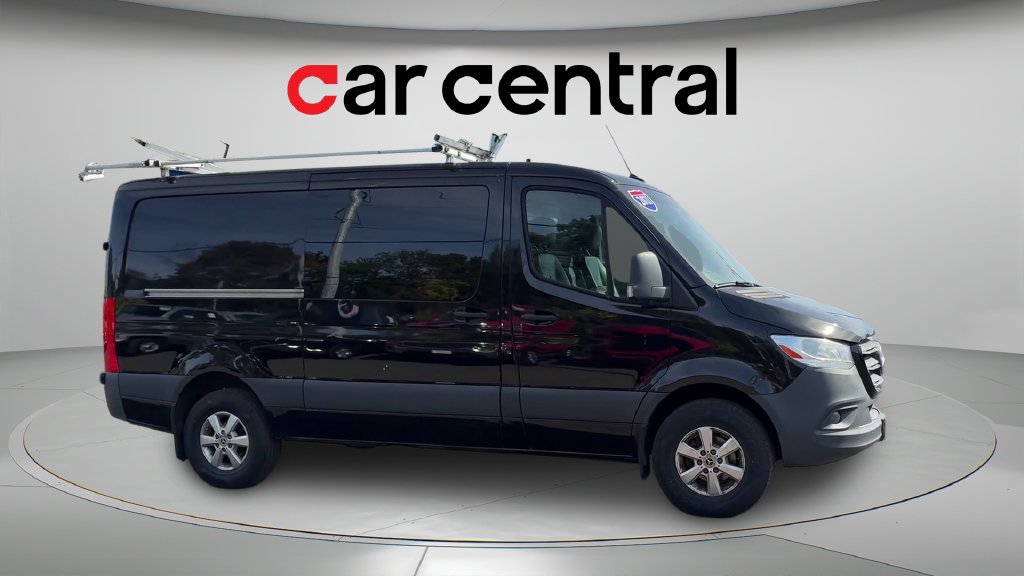 Used 2021 Mercedes-Benz Sprinter 1500 image 6